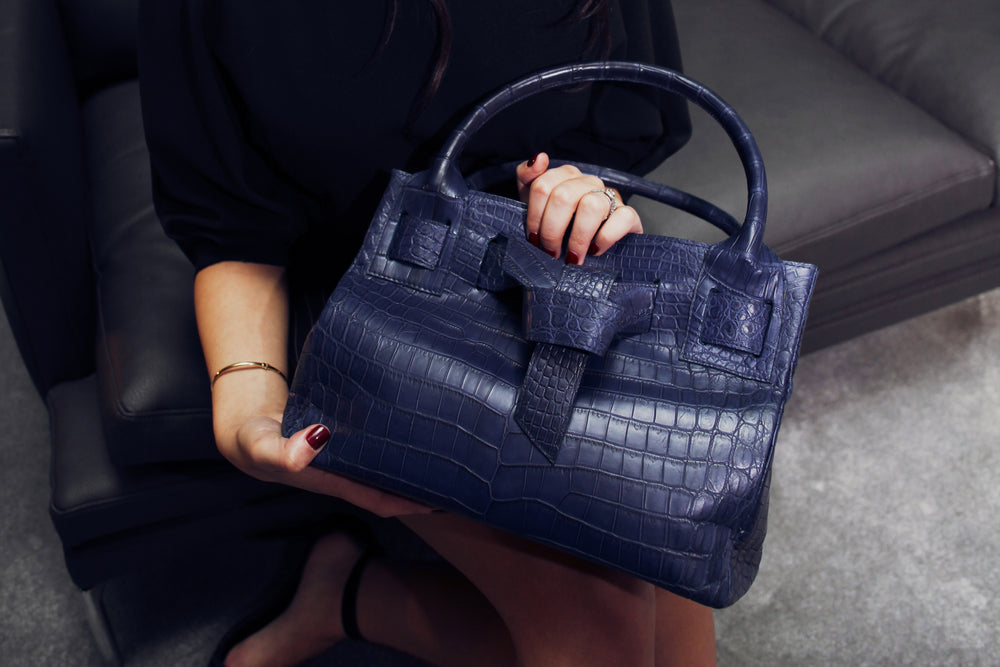 Aura Italian Made Navy Blue Crocodile Embossed Leather Tote Handbag